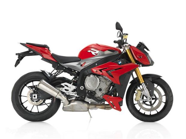 بررسی موتورسیکلت بی‌ام‌و S1000R